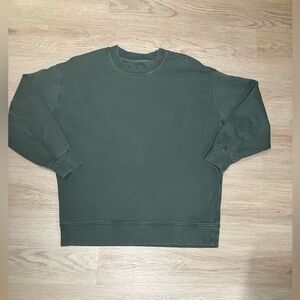 Lululemon Perfectly Oversized Crew sweatshirt in a dark green size 6